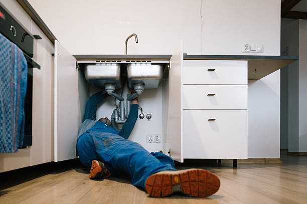 Professional Leak Detection technician working in Timber, OR
